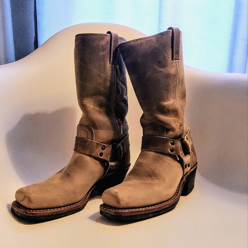 The Frye Company Womens Harness 12R mid-calf boot in Wheat 7 1/2